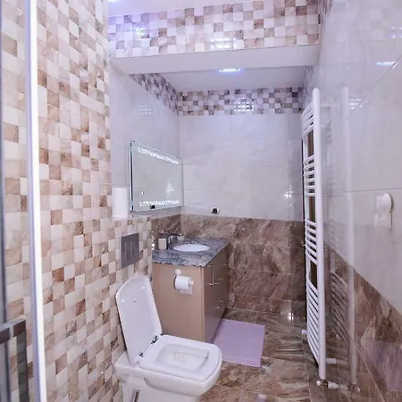 Isaran 3p Apartment