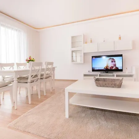Apartment Isaran 3p